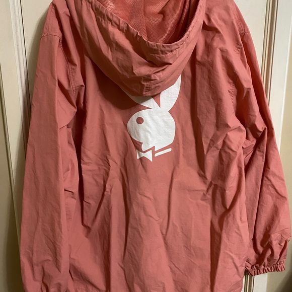 Pacsun x Playboy Logo Coral Quarter-Zip Anorak - Picture 5 of 8